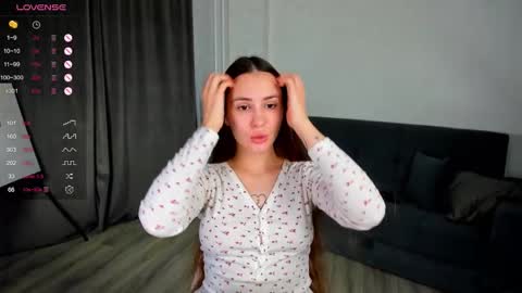 Laura online show from 12.18.25