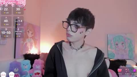 strawberry_kitty_ online show from 02.22.26