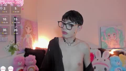 strawberry_kitty_ online show from 03.16.26