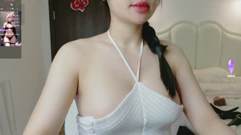 strawberry_loveee online show from 08.02.26