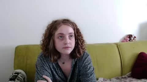Strawberrylotsacake online show from 06.12.26