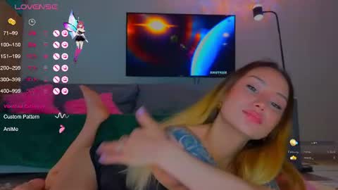 Tati and Lola online show from 08.04.26