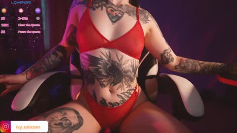 Snapshot of strawberrywithcream18 chatting on 12.26.24 Ivy online show from 12.26.24