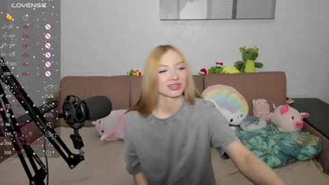 Snapshot of streis_mua chatting on 01.30.25 Streis  open pvt online show from 01.30.25