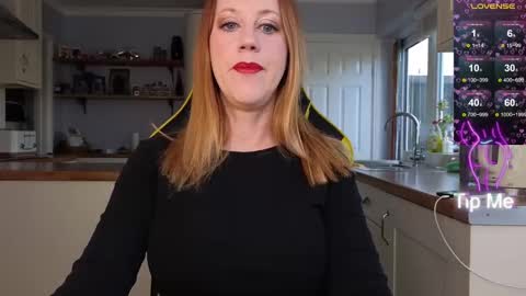 Amorina online show from 02.05.25