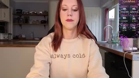 Amorina online show from 10.15.25