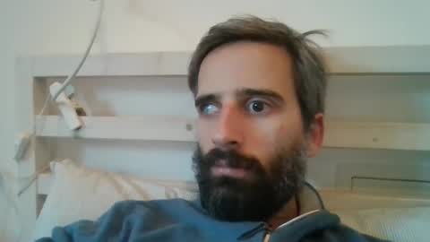 Snapshot of stroke1 chatting on 01.12.25 stroke1 online show from 01.12.25