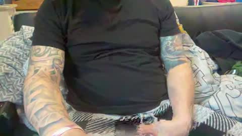 stroking33again online show from 01.24.25