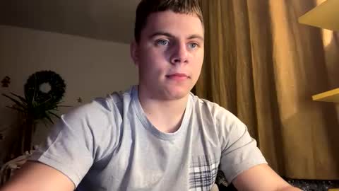 Snapshot of strong_baby chatting on 01.08.26 Strong Baby online show from 01.08.26