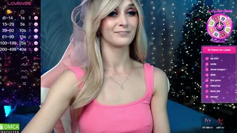 Snapshot of strongalice chatting on 12.14.24 The best athletic body on the site online show from 12.14.24