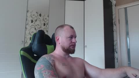 Alex online show from 10.21.25