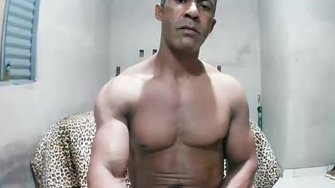strongdaddyfantastic online show from 04.15.26