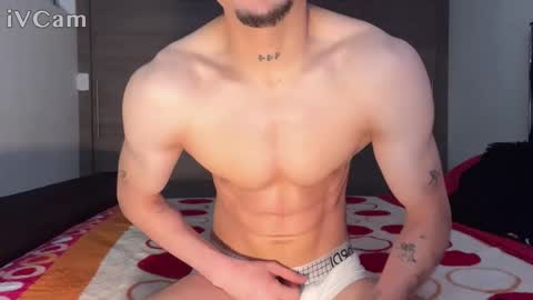 stronghardlatino online show from 04.28.26