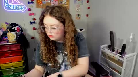 Strwbby online show from 02.17.26