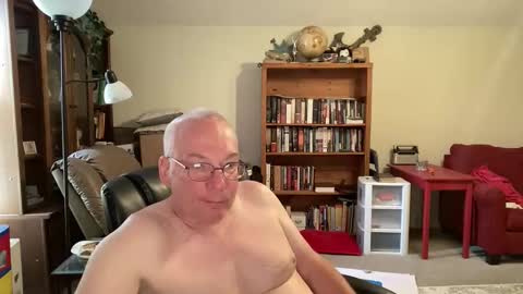 studballs1 online show from 04.24.26