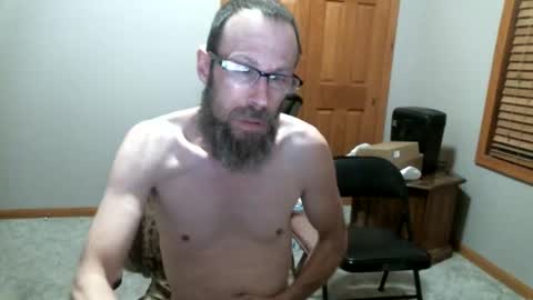 Snapshot of studcock6977 chatting on 11.02.25 studcock6977 online show from 11.02.25