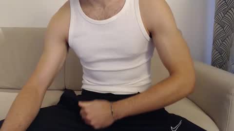 Snapshot of studfromparis chatting on 10.23.25 Stud From Paris online show from 10.23.25