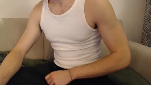 Stud From Paris online show from 02.26.26