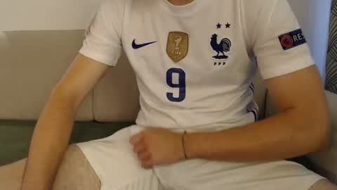 Stud From Paris online show from 06.17.26