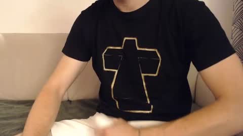 Snapshot of studfromparis chatting on 07.07.26 Stud From Paris online show from 07.07.26