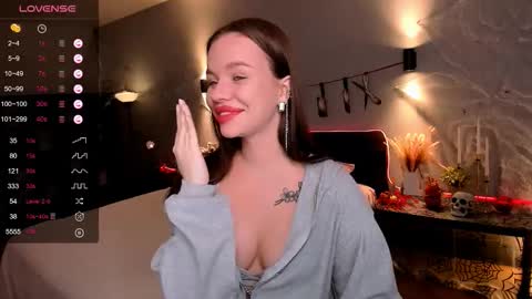 Mary online show from 10.26.25