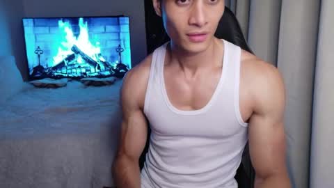 Snapshot of stylishman01 chatting on 04.24.26 stylish man online show from 04.24.26