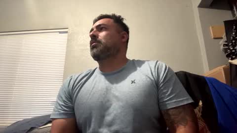 Snapshot of suavecito67 chatting on 09.12.25 suavecito67 online show from 09.12.25