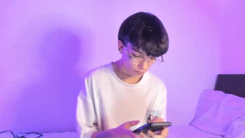 Snapshot of submissive_boyy_ chatting on 12.05.24 nico online show from 12.05.24