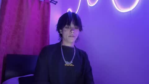 Snapshot of submissive_boyy_ chatting on 12.04.25 nico online show from 12.04.25