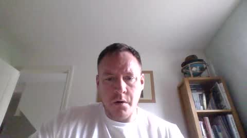 Snapshot of subpig84 chatting on 03.15.26 Sub Male online show from 03.15.26