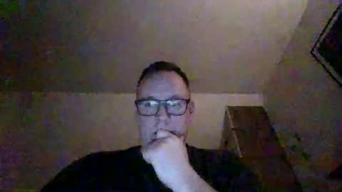 Snapshot of subpig84 chatting on 03.28.26 Sub Male online show from 03.28.26