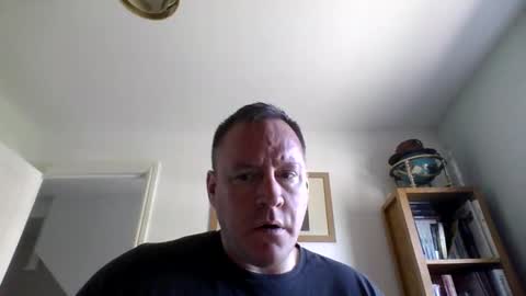 Snapshot of subpig84 chatting on 04.06.26 Sub Male online show from 04.06.26