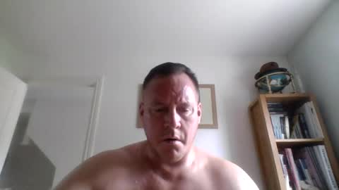 Snapshot of subpig84 chatting on 07.26.26 Sub Male online show from 07.26.26