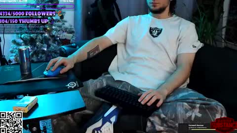 Snapshot of substanc3 chatting on 12.22.25 Im Substanc3 online show from 12.22.25