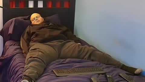 Snapshot of subzero_2689 chatting on 02.11.25 subzero online show from 02.11.25