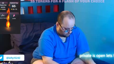 Snapshot of subzero_2689 chatting on 10.16.25 subzero online show from 10.16.25