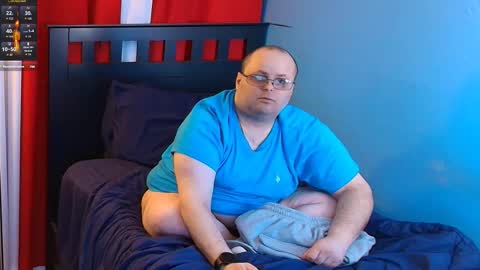 Snapshot of subzero_2689 chatting on 12.20.25 subzero online show from 12.20.25