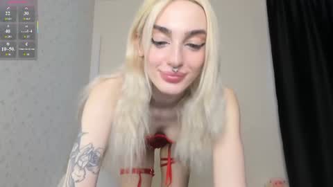 Snapshot of succubantra chatting on 07.13.26 Chloe online show from 07.13.26