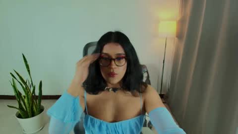Vitta online show from 06.07.26