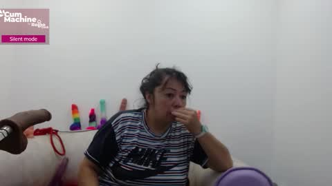 Sucky  online show from 12.21.25