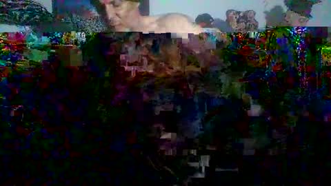 Snapshot of suckitu812 chatting on 10.09.25 SUCKITU812 online show from 10.09.25