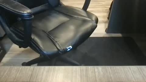 suckonthis318 online show from 03.14.26