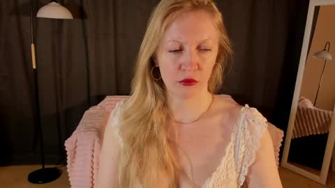 sugamomy online show from 03.16.26