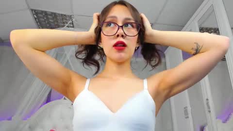 Snapshot of sugar_blond chatting on 02.22.25 sugar blond online show from 02.22.25