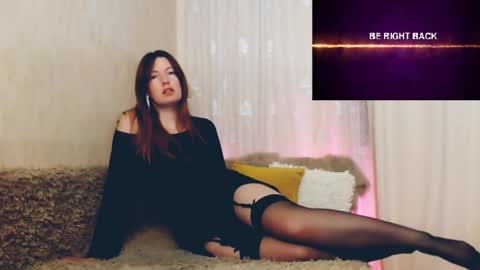 Instagram faroffland online show from 03.06.25