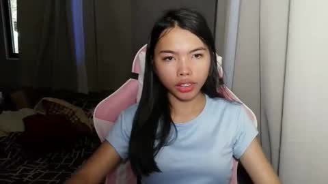 sugar_holly96 online show from 05.10.26