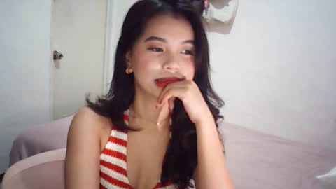 Snapshot of sugar_jazzz chatting on 11.21.25 Rosiee online show from 11.21.25