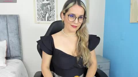 sugar_milff online show from 04.28.26