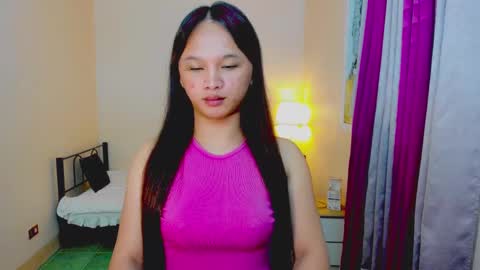 Snapshot of sugar_munch chatting on 03.07.25 Cheska online show from 03.07.25