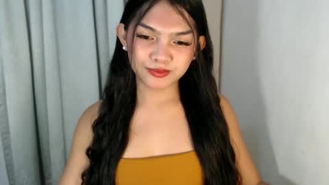 Snapshot of sugar_n_spicex chatting on 02.13.26 trisha online show from 02.13.26